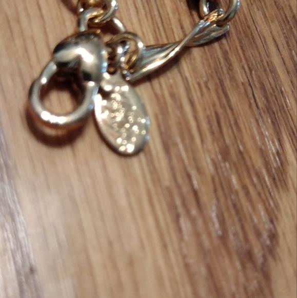 Kirks Folly crystal and gold new bracelet - Picture 13 of 16